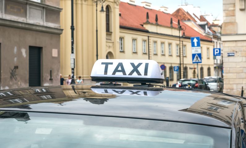Taxi – Warszawa